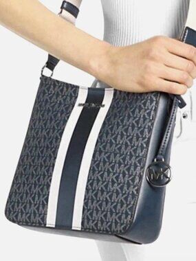 New Michael Kors Jet Set Small Signature Logo Stripe Crossbody Bag Navy Multi